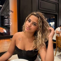 Novinha morena cacheada vazada no amador caseiro videos novos namorada peituda caiu na net mamando