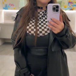 Stunning Betty Bong Leaks 18+