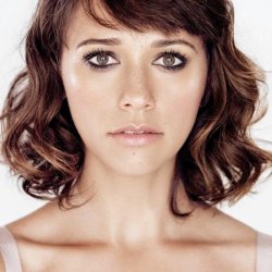 Biracial beauty Rashida Jones