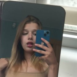 🔞 curvy nude perky tits teasing tight wet pussy 🫦🍑 OF link