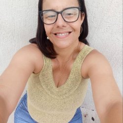 Coroa casada muito puta pirou na rola do negão e mandou a bucetinha lisinha rosa 😈🍆