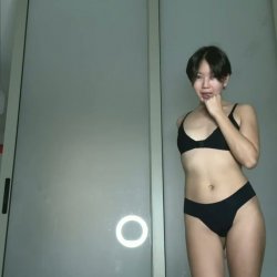 🔞 small tits naked slut moaning naked moaning 💦🫦 Link OF