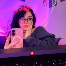 Don't mind me, just here to distract you