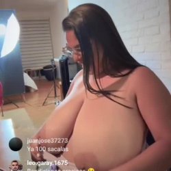 Nathalia_correa10 live Instagram mega tetona
