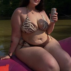 BIG LILHAYLEE🍑