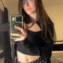 I’m feeling extra seductive today Daddy