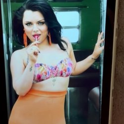 Shona McGarty jerk tribute