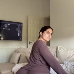 Big ass arab shows her ass skills