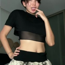 🔞 sexy girl perky tits fingering pussy horny wet 🔞💦 OF bio