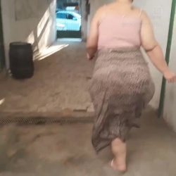 Le gros cul géant de mamie Kiki Costa (no nude)