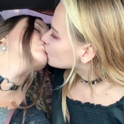 Sexy Lexi+Betty Leaks 18+