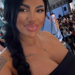 Milf latina