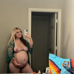 Pregnant slut with nice mommy milkers