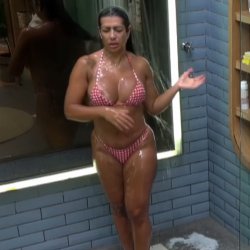 Ellen Cardoso #1 - A Fazenda 14