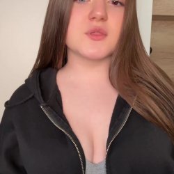 Stunning Cailtin Leaks 18+