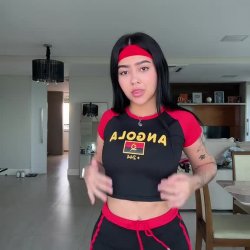 Beca Baretto dancinha , famosa gostosa a belezza...nova video e foto !!!