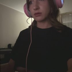 🔞 petite girl curvy body masturbating naked horny 😈💦 OF link