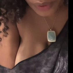 Lightskin ebony Live