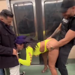 LUNA BELLA EN EL METRO DE LA CDMX