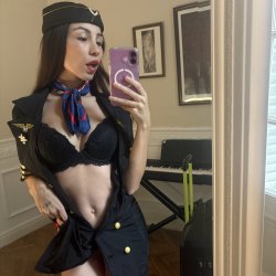 Can’t spell stewardess without ‘stress’… wanna help relieve some