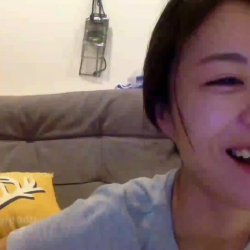 Japanese woman DickFlash and cumshot on FaceTime