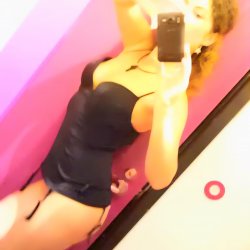 Amateur sexy wife solo