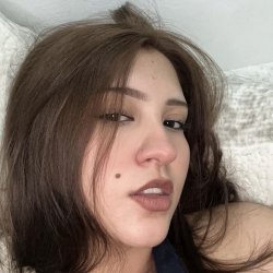 No tienen algo de ellas?
