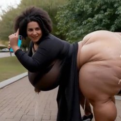 DANIELLE HAS A HUGE ASS