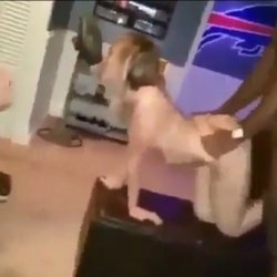 Hubby jerks to wife getting BLACKED!