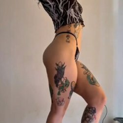 influencer for  gets naked to handle her fat ass for spanking