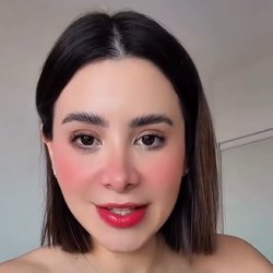 Lo nuevo que se viene de parte de Machika! Al parecer se viene con todo esta perrita caderona uff