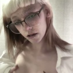 🔞 Naked dripping big tits pussy eating horny 💦😈 Full vid on OF