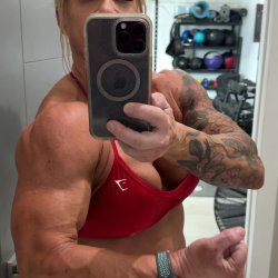 Gym body… but not just for working out 😏