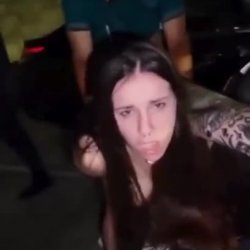 N0vinha branquinha sendo fodida na rua, depois do baile funk