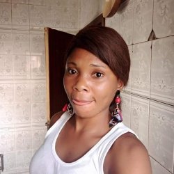 Kemisola....🤤🤤🤤🥰