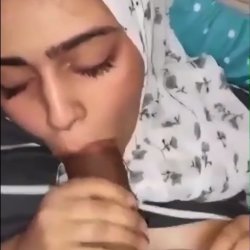 Cum in Muslim mouth