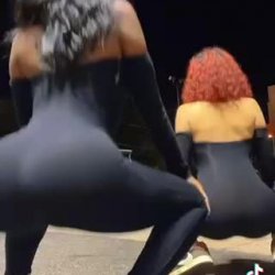 i want to be lock down while red do thatt😫