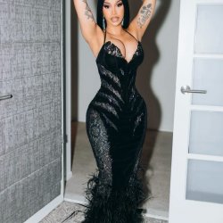 Cardi was Made for gooning 💦🍆 And going balls deep !