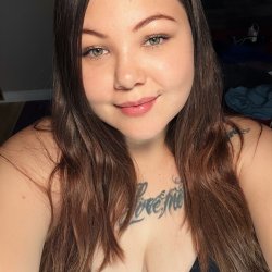 Pretty face, dangerous taste