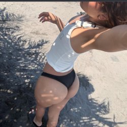 “I Was Just Playing” Twerking step-Sister Gets Turned Out By Her step-Brother’s Friend