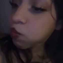 Petite mexicana girlfriend sucking