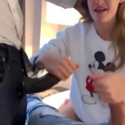 Hotwife sucking bbc and bwc at the same time to compare