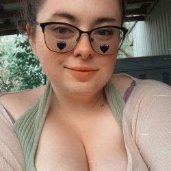 My friends cute face