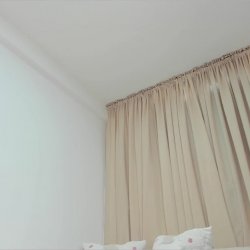 8595