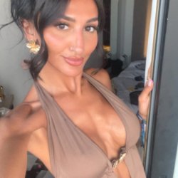 Caught in this dress, and you can’t look away
