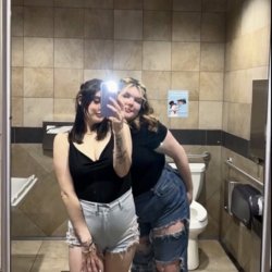 Casada convidou amiga novinha pra suruba! vazou casal amador namorada novinha vazada sentando vazado