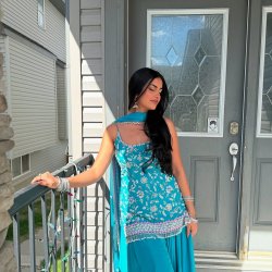 Brown punjabi baddie got by pulled by her bff
