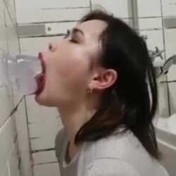 Asian Deepthroat