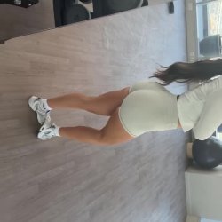Make me ur slut? Pls daddy 🥹