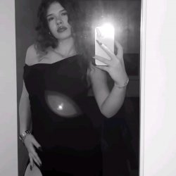 Hypnotizing instagram teen babe